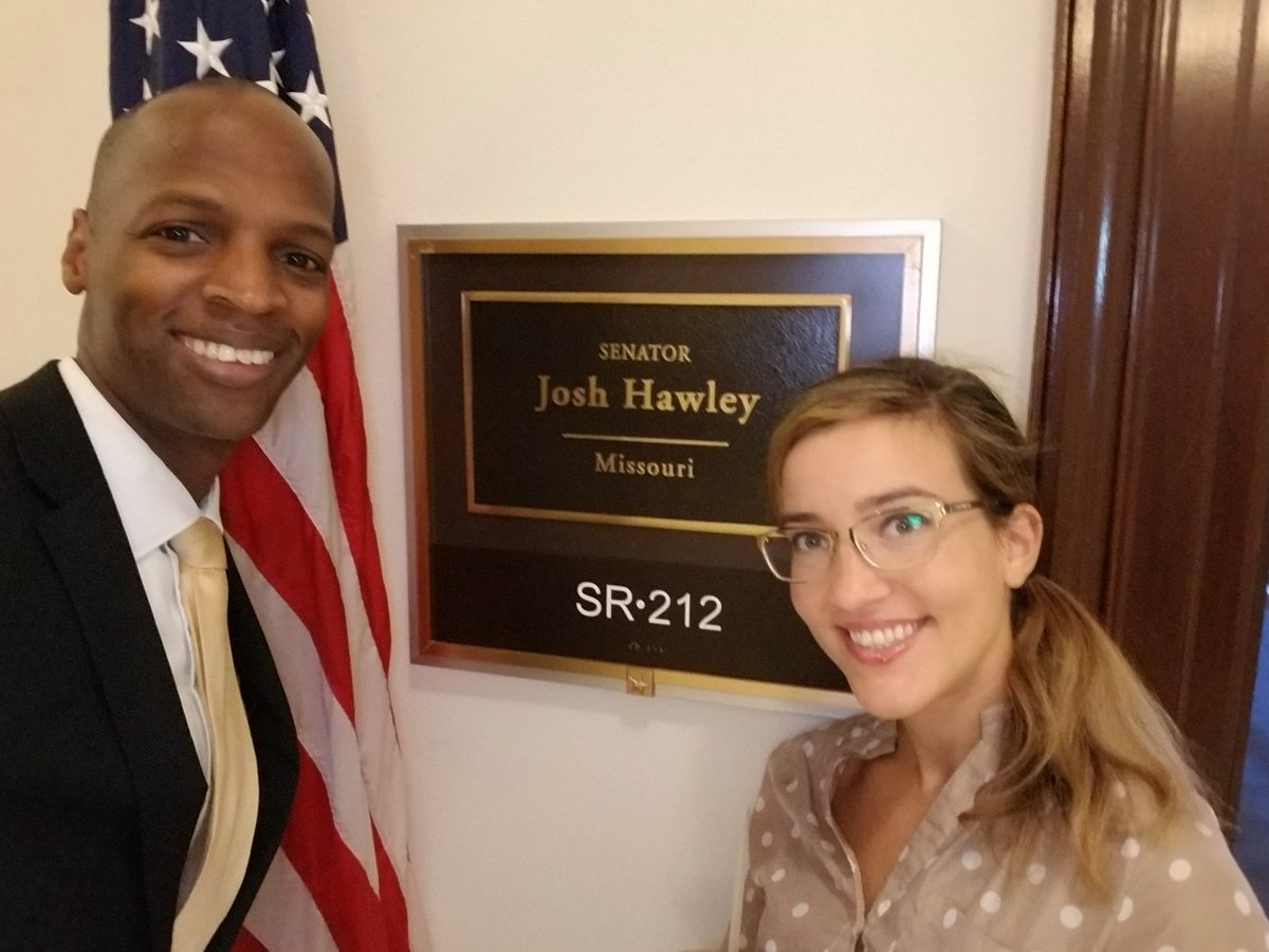 KristoffersonC's tweet photo. Thank u @HawleyMO for meeting with @Mizzou_GPC today at #NAGPSLAD , to discuss #highered @SenHawleyPress @Mizzou @MizzouGradEd @umsystem #AcademicChatter #AcademicTwitter #phdchat #phdadvice #phdlife #phdforum #GradsDo #GradStudentStories #GradAdvocacy https://t.co/FeF7AJJM8t