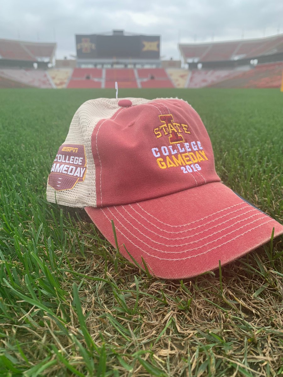 Want to win a College Gameday hat? 🔥

Retweet this tweet and drop a GIF describing your mood this week 😁

Winners will be selected Friday!

#ProveIt | #cyclONEnation