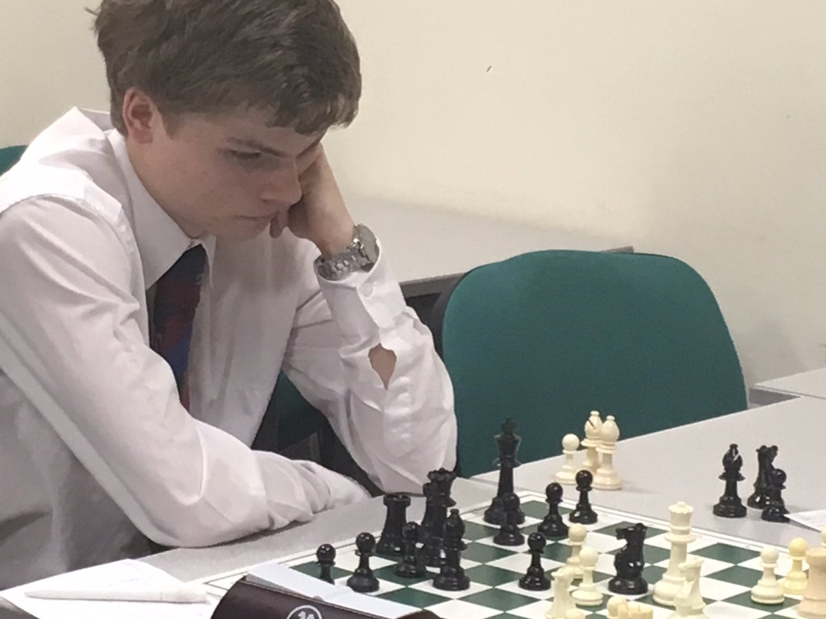 Ernie gets a win for Millfield so we one up with two to play vs Wellington