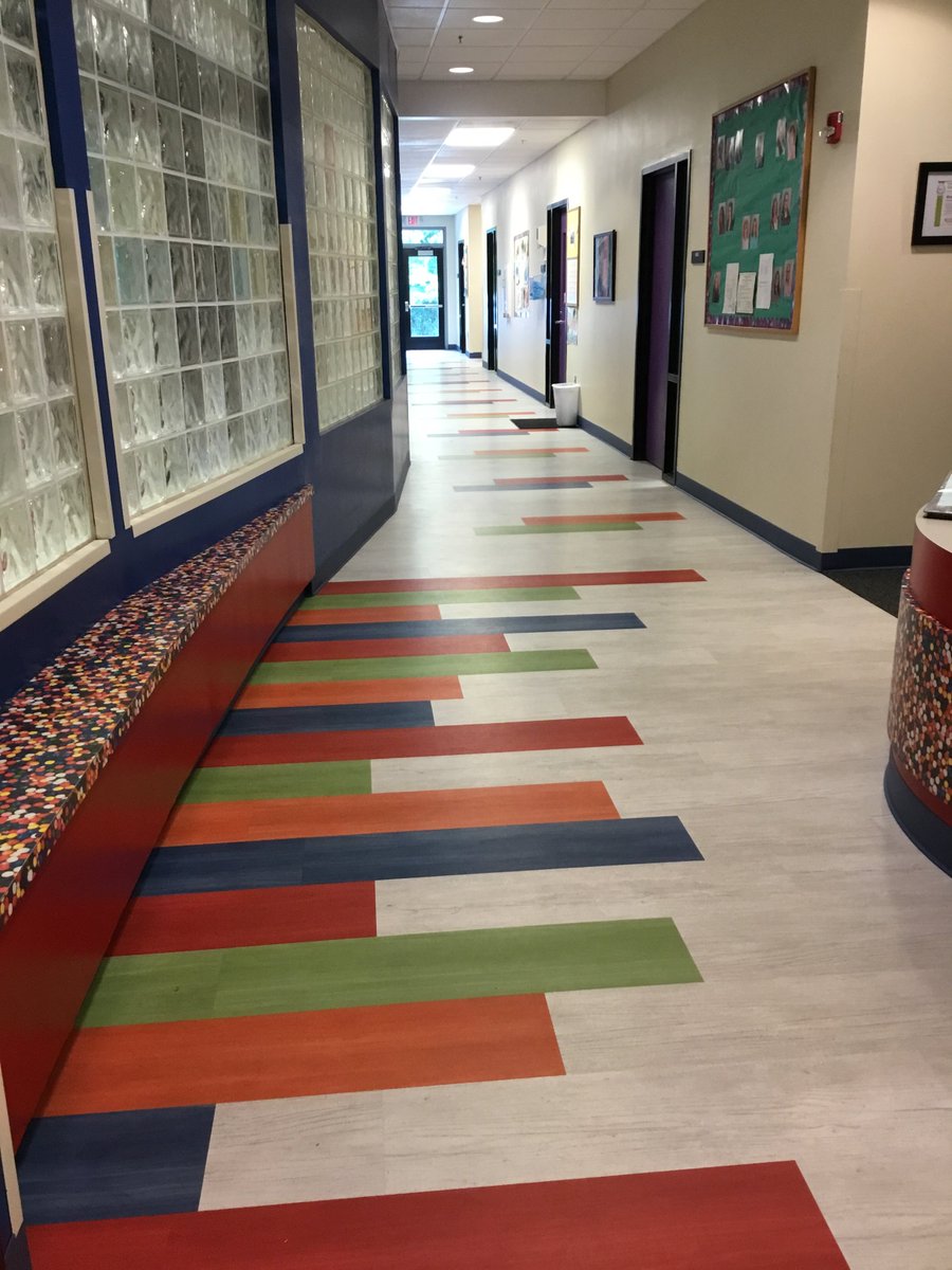 CherryCarpet's tweet photo. Talk about a statement floor! Cherry Carpet & Flooring teamed up with Terry Umberger of InterfaceFLOR on this awesome flooring project. #CarbonNeutralFlooring #interfacelvt
Products used: Interface Level Set LVT, Natural Woodgrains, and Studio Set.
Designer: Terry Umberger https://t.co/a5dbleHN0x