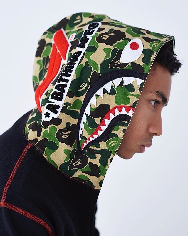 RetailedYou's tweet photo. BAPE x F1 collab is 🔥 We can’t decide which piece is our favorite OCTOBER 5th Release

@bape_us and @f1 are back again with their second installment to celebrate the 2019 Formula 1 Japanese Grand Prix. Following their ABC…

📸 https://t.co/tvR4LyFDn6 via https://t.co/bMeB9qA52M https://t.co/VL707igaM6