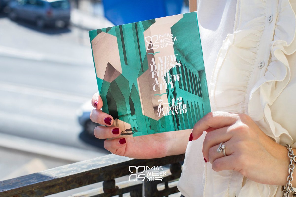 apulianstyle's tweet photo. Stamattina abbiamo presentato ufficialmente il programma della terza edizione della MAS WEEK.
Dal 7 al 12 Ottobre la città di Taranto sarà protagonista di una serie di eventi.
A new dress for a new city.
#MASWEEK2019 #Taranto #AmministrazioneMelucci #ComuneDiTaranto https://t.co/tVjuZhfyva