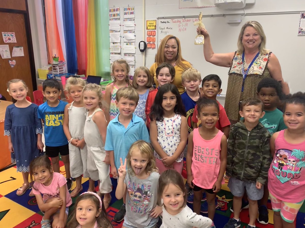 FSIAprincipal's tweet photo. Congratulations to @L3Campbell &amp; @sonorakathleen K class for winning the golden spatula in the cafeteria for the month of September! Way to go! #PBIS works #cceistheplace2be @MaribelbellEds https://t.co/CfS4q1E4gC