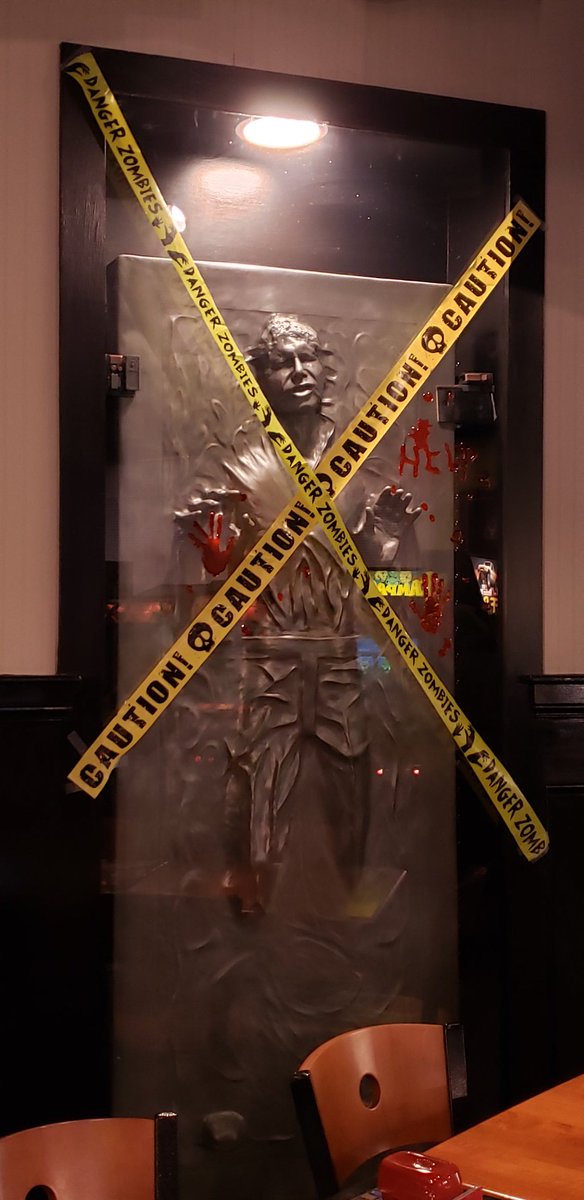 It's the most wonderful time of the year! We hope you're feeling as spooky as we are this Halloween season! 🎃🦇🖤