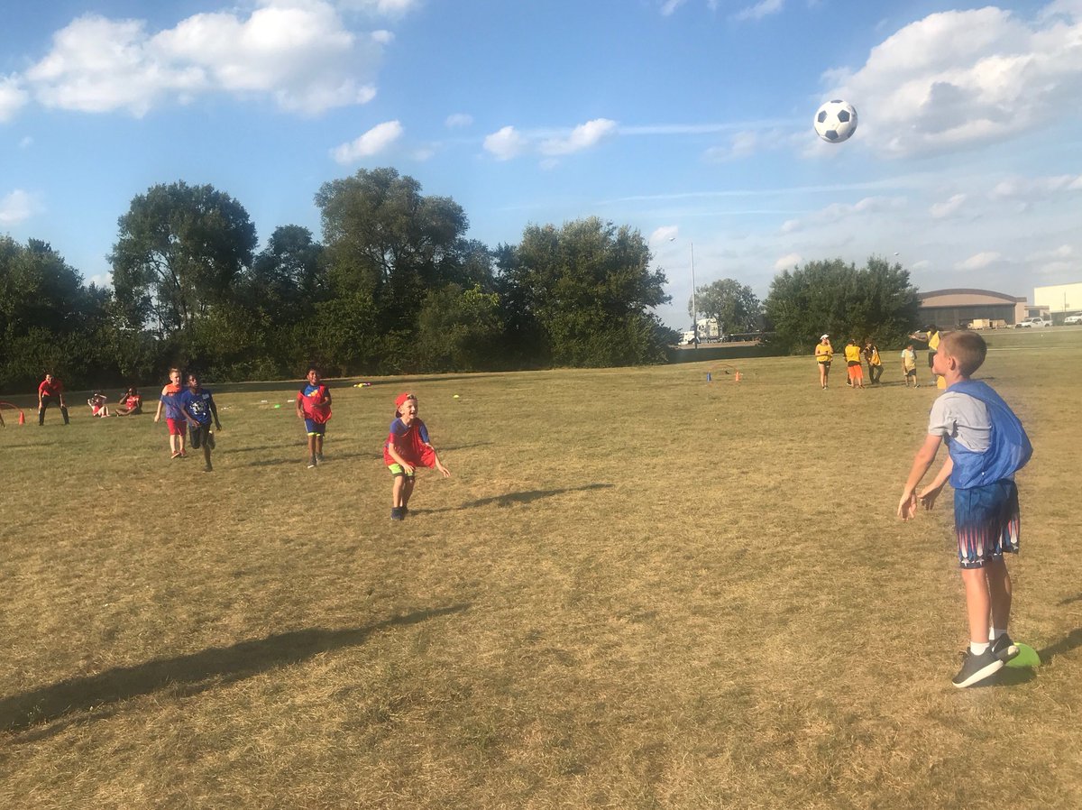 Throwing to teammates to score a goal is the best! We love our partnership with ⁦@IUPUISHHS⁩ !!🥅 ⚽️ #stoutfieldgood #sfe ⁦