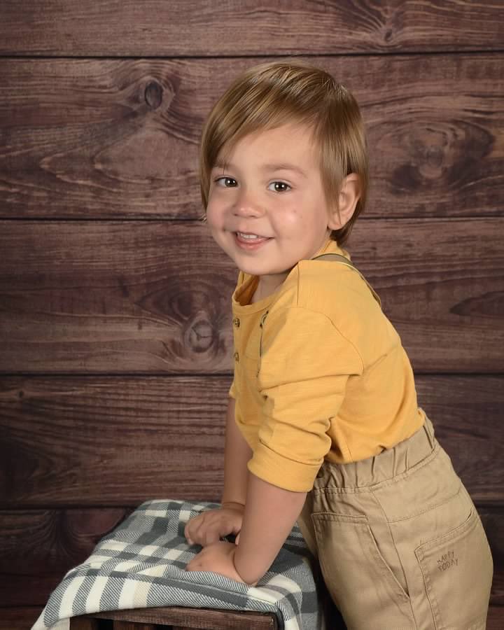 Everyone should really own a good pair of suspenders. #preschoolpic