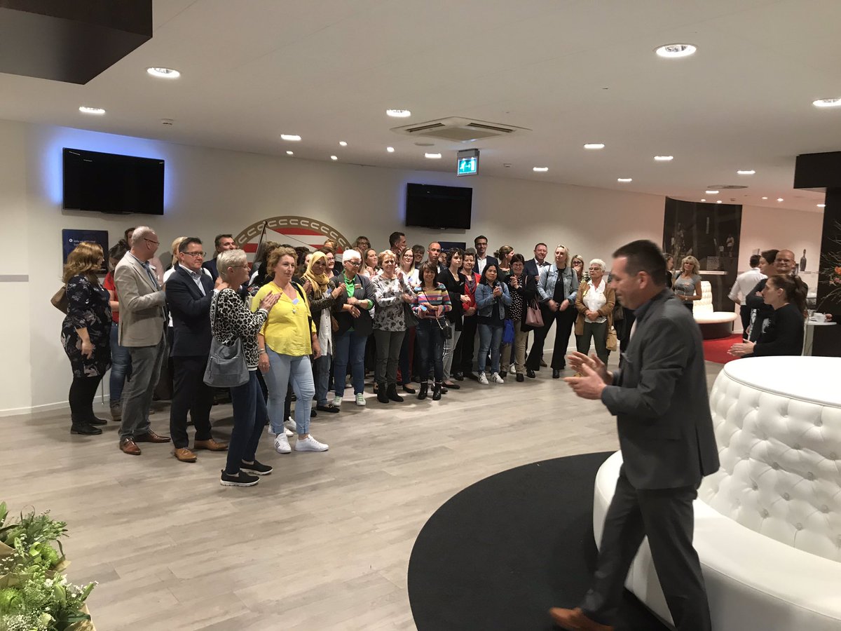 Vandaag een fantastische dag met leidinggevenden van <a href="/CSUcleaning/">CSU</a> gehad bij <a href="/PhilipsStadion/">PhilipsStadionEvents</a>. Heel veel betrokkenheid en mooie ideeën vanuit deze groep hebben vandaag weer bewezen hoeveel talent wij in ons bedrijf hebben!#trots