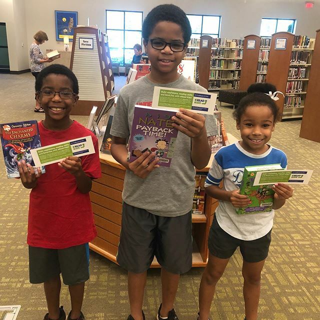 bb_partnership's tweet photo. Learning about eRead Kids, Georgia’s new  digital children’s library! Now kids can read here, there, and everywhere! #georgialibraries #havingfunisnthardwhenyouvegotalibrarycard #BBP #Barrowlovesbooks #getgeorgiareading https://t.co/FG3ZdGnwte