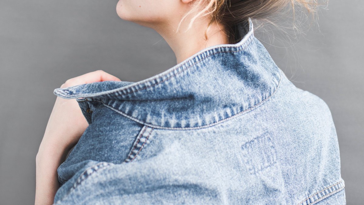 AlfredService's tweet image. Hey #Fall, nice to see you again. 

It’s time to dig out all your sweaters, jackets and boots and get ready to strut your stuff! But first? Let’s get you feeling fresh. Load you locker and let us do what we do best. 

Download the app today. alfredservice.com