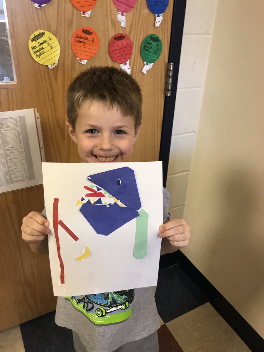 ScottiesFirst's tweet photo. We had a wonderful visit from the Valentine Museum today! We learned all about flags and symbols. #sutscotties #scottiepride #firstgrade https://t.co/aJZvhWzBFT
