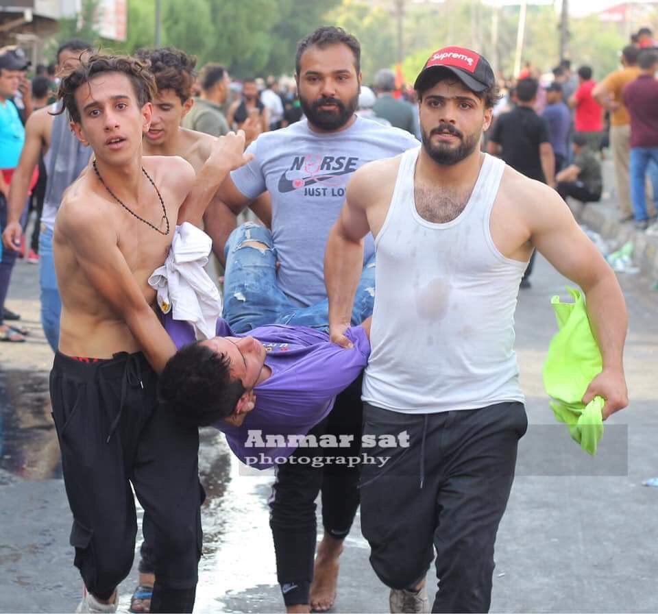 أنشروا هذا الهاشتاك
مرحباً أيها العالم هناك شعب يقوم بثورة الآن، في شوارع العراق
Hello world, there are people making revolutin now , in lraq! Show your support for right of lraqi people to protest Peacefully! #Save_the_Iraqi_people