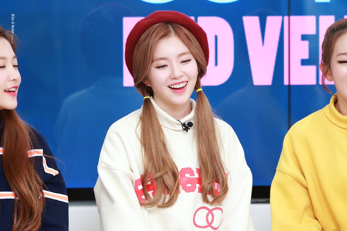 RedVelvetDrive's tweet photo. [COMPILATION] 151002 5th Naver VLive 🥺🥺🥺

Irene: https://t.co/hGwyrLvomh
Seulgi: https://t.co/YkZ1kPh8ku
Wendy: https://t.co/JCsqPOi7Ac
Joy: https://t.co/vFyZ9gObAo
Yeri: https://t.co/VvsrrMklt4

https://t.co/qUOrpS3je1

#REDVELVET #레드벨벳 #IRENE #SEULGI #WENDY #JOY #YERI https://t.co/pVGsvtMYsP