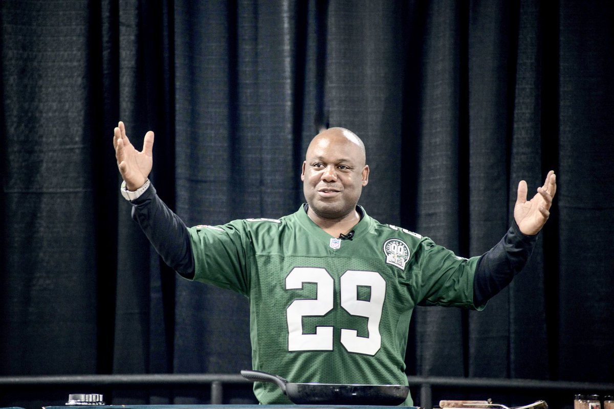 MarkMcMillian29's tweet image. ⁦I’m just saying fans have been asking for the Kelly Green #EAGLES #29 McMillian Jersey @mitchell_ness⁩ I’m sure some peeps will rock this in the Linc #FlyEaglesFly RT if you would rock this ?