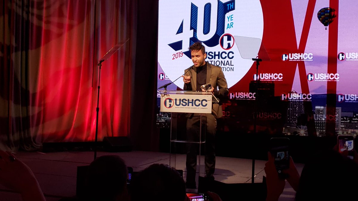 Congrats @PrinceRoyce for his @USHCC award. I hope to follow him as the #PitchYourBiz winner and then I'm asking him to dance.