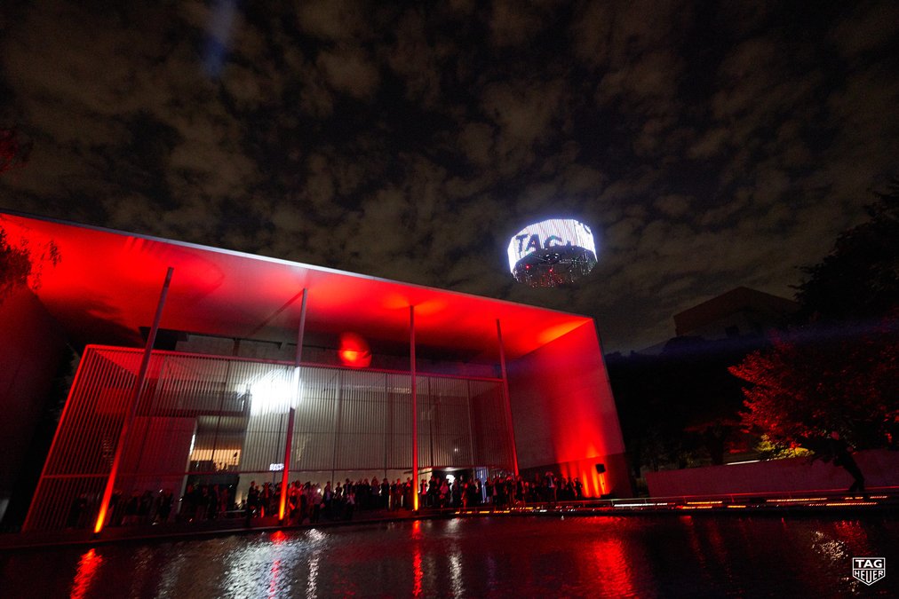 TAGHeuerJapan's tweet photo. 9月24日(火) に開催したタグ・ホイヤー「モナコ」モデル50周年記念イベント。会場ではLEDドローンやDJが会場を盛り上げ、参加した多くのゲストと共にモナコ誕生50周年を華やかにお祝いしました。
#TAGHeuerMonaco
#Monaco50 https://t.co/UhEfbzSLUY
