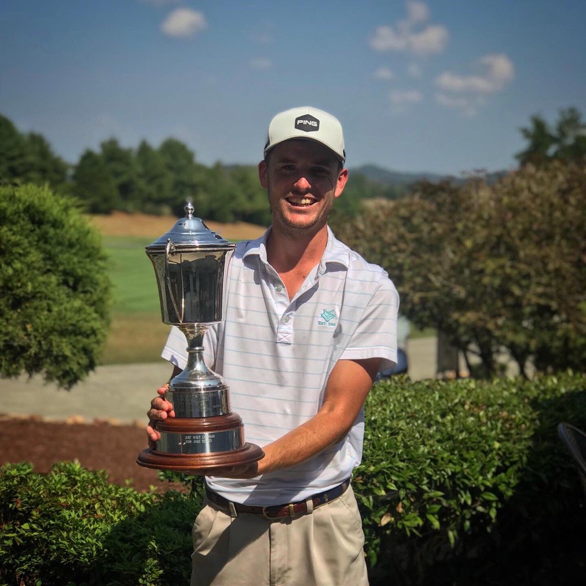 Fox Den Golf Shop tweet media