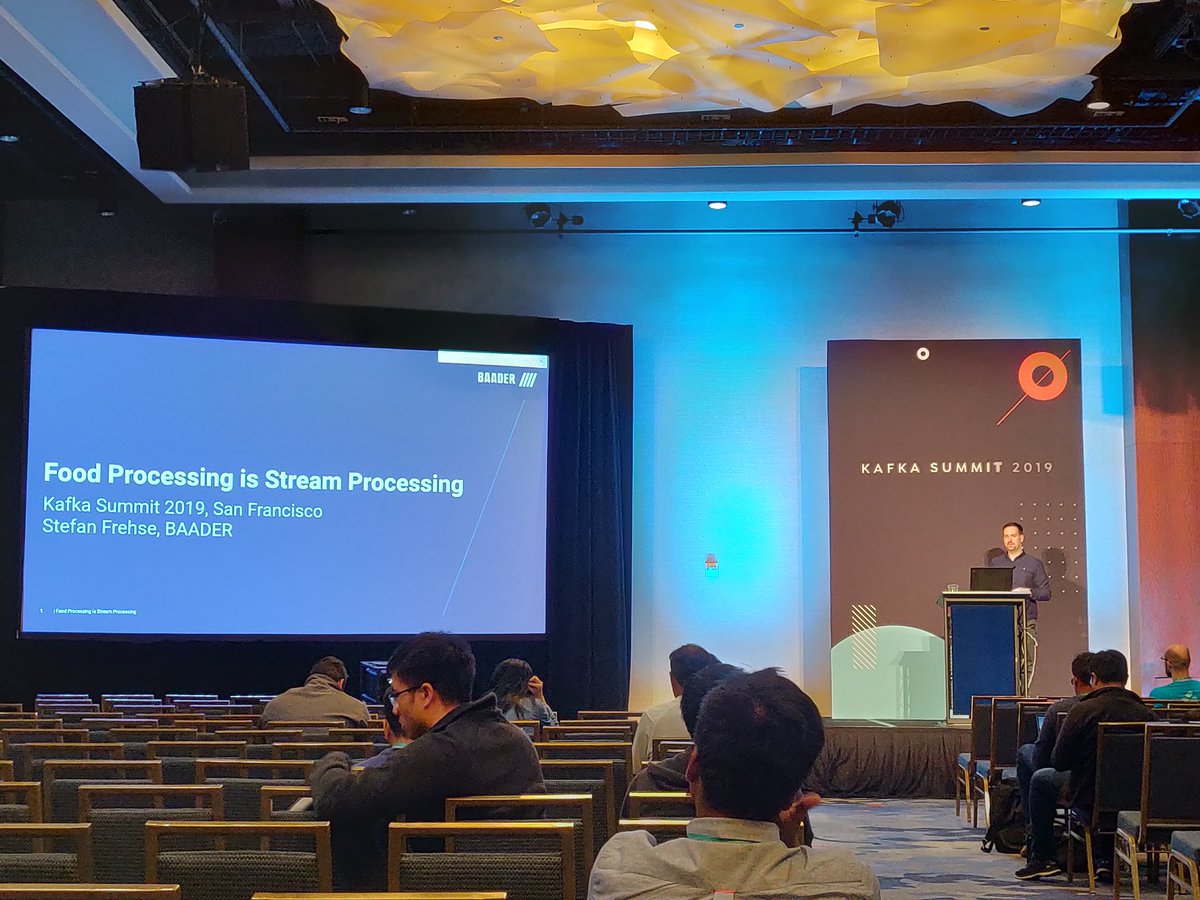 BigDataPilot's tweet photo. With @sfrehse from Baader I found another German Kafka-Fan on Stage. He will talk about food and stream processing. #KafkaSummit https://t.co/fMbI4Kqk0Z