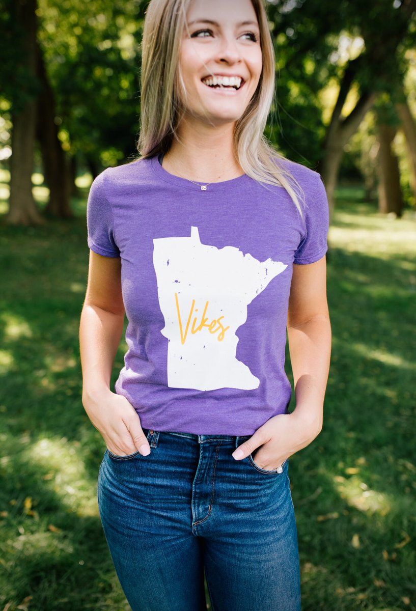 fangirl_mn's tweet photo. Still new to this Twitter thing.. Help a Fan Girl out and hit those FOLLOW &amp; RT buttons 👆💥

💯 followers and we’ll giveaway any one item from our football collection! 💁‍♀️🏈💞

Follow us on IG for more chances to win! ✨ https://t.co/ugIiiYfeSF

#Skol #Vikings #Football #fangirl https://t.co/UcdTgeaEgJ