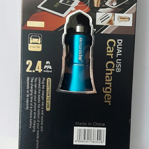 gitronics's tweet photo. Cargador para celular AIWAIW 2.4 adaptador de vehículo modelo CC-302
Escoge tu color favorito: Dorado, Plata, Negro, Turquesa 🙂
✅Precio:  $12.00
📲Contáctanos Whatsapp 0978911457
 📌Visítanos en Esmeraldas y Aguirre esquina.
#cargador #usb #carro https://t.co/sCYLiUaMPS