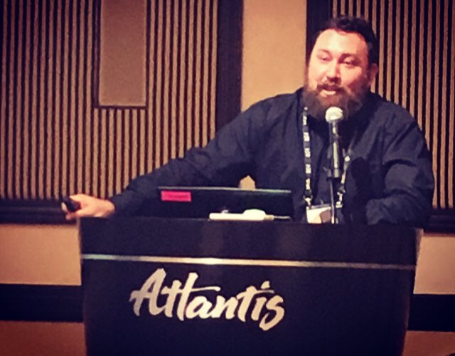 SarahLiz_aqua's tweet photo. .@theedhenry reiterates at #beyondpub to prioritize #SciComm initiatives for Definitive Stakeholders: those with power, require urgency &amp; are legitimate #SalienceModel https://t.co/bNQLu5LRzb