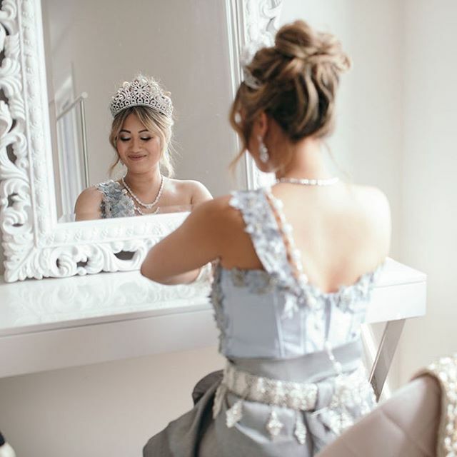 RINLansdowne's tweet photo. Cambodian 👑 Queen
.
.
.
Bride : @bitt3rsweet_ 
Hair : @salymak 📸 : @intuitionphoto https://t.co/l4hn9Moqet https://t.co/NeMwm2DoBp