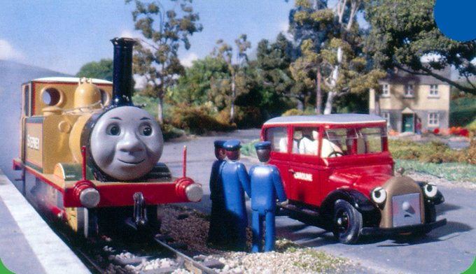 train stops play thomas