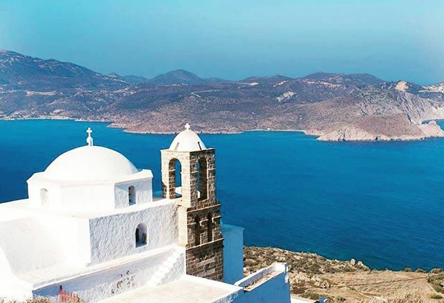 TinaGPhoto's tweet photo. Greece is an amazing country. I’m putting together a photography class that will travel from Athens to the Greek Islands this June. If you’ve always wanted to go to Greece now is your chance! And you’ll learn how to take fantastic photos to remember your… https://t.co/oNElljZ44x https://t.co/t27GN9te6I