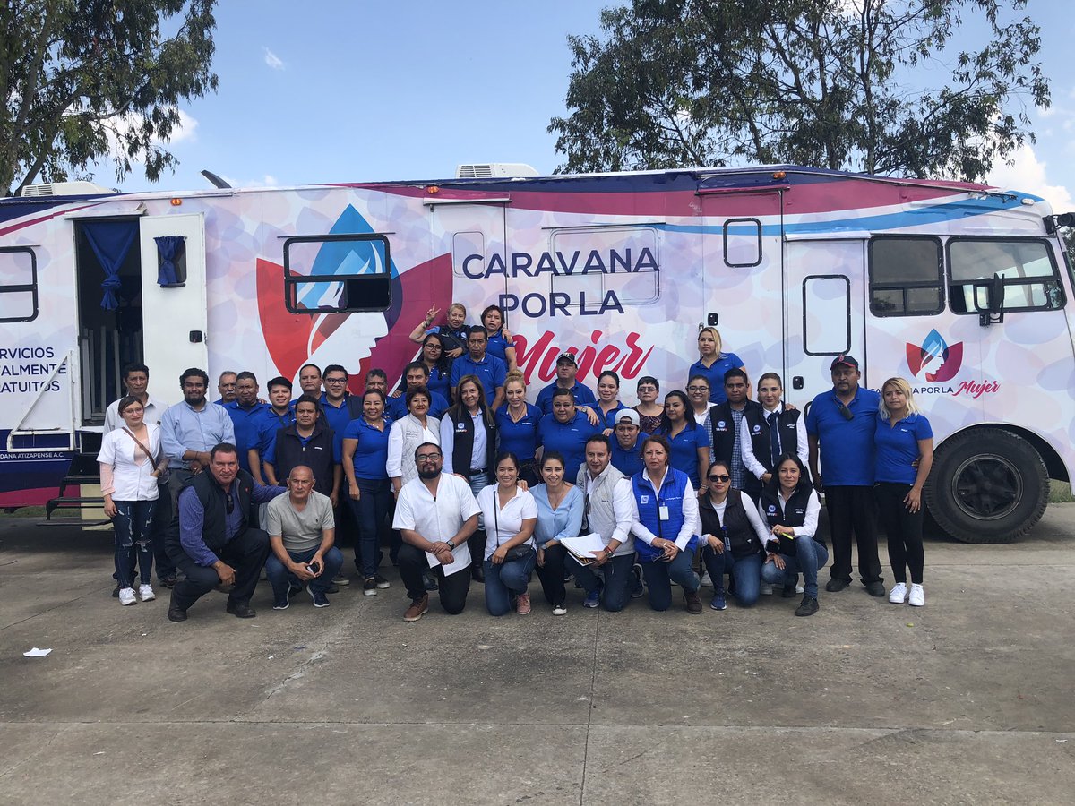 isanamipg's tweet photo. El día de hoy la “Caravana por la Mujer” visitó Cuautitlán #Izcalli, ofreciendo servicios gratuitos a todas las izcallenses.

Gracias @KarlaFiesco y @AnaBalderasMx por esta iniciativa, así como a todo el equipo de staff y de  #PPM por el gran apoyo. https://t.co/CrlVp5nFiK