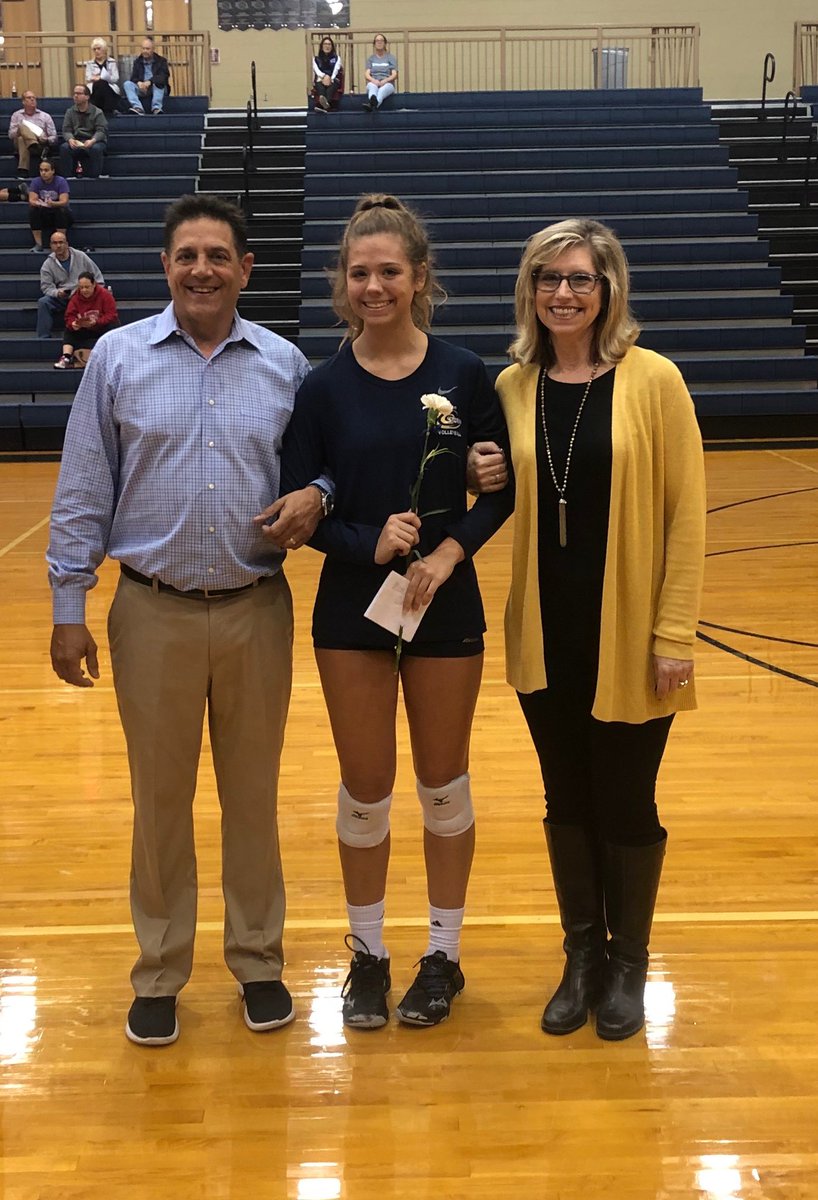 Elkhorn South VB tweet media