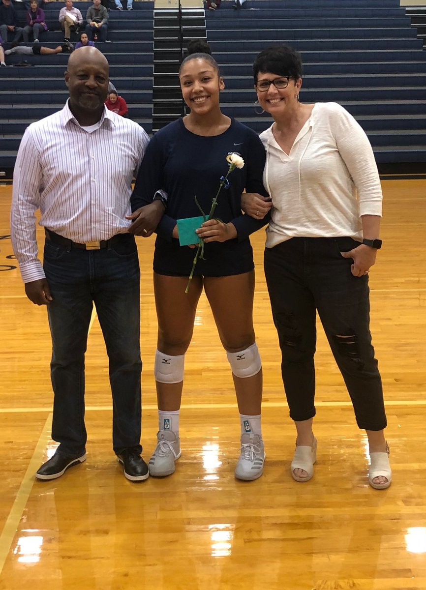 Elkhorn South VB tweet media