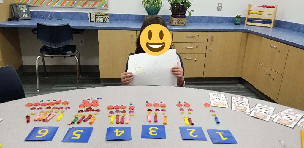 AzaleaLaMaestra's tweet image. #MathAcceleration #SmallGroupInstruction #Manipulatives #Ruthes Ms. Lomeli