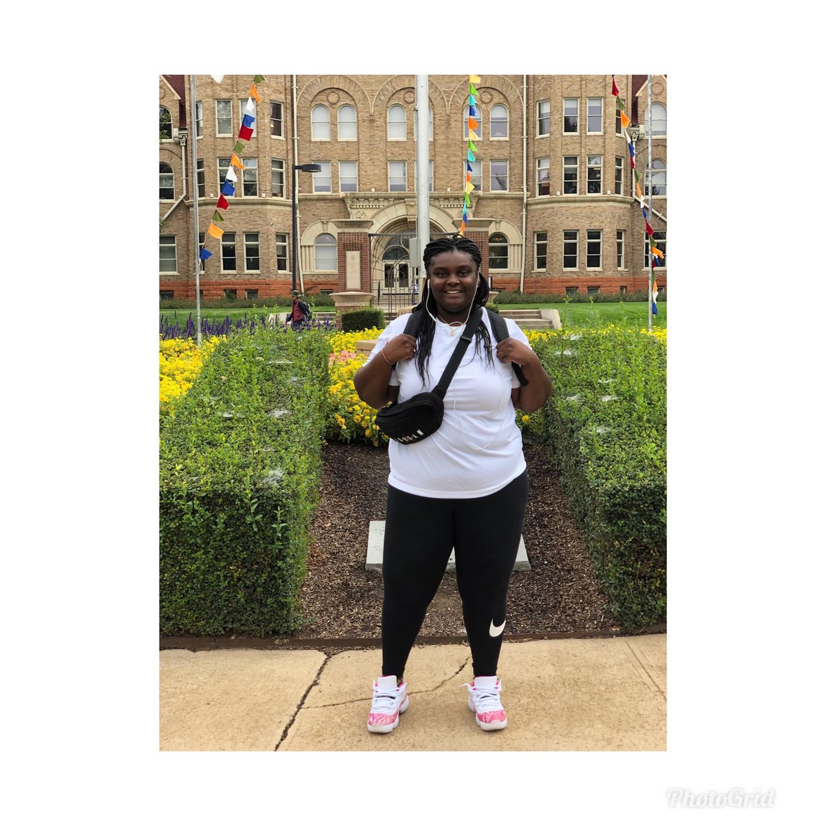 HeightsFACS's tweet photo. Kayla @KaylaBarnes0515 is looking right at home on the campus of Johnson & Wales University in Denver. Culinary queen continues the journey. #HeightsProud #HeightsFCCLA #KSProStart #USD259PathwayAwardWinner https://t.co/IBl0t7uSpW