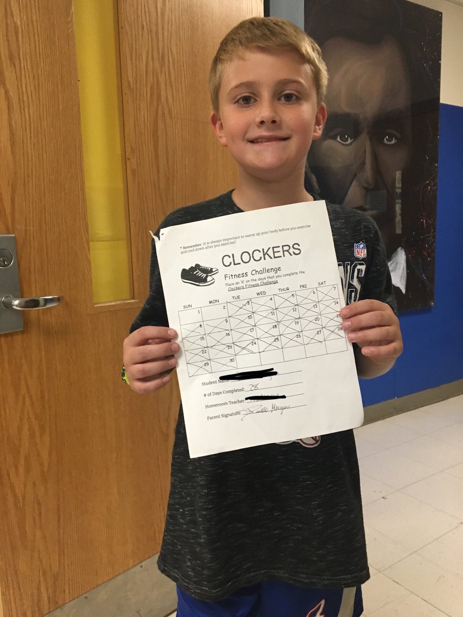 Mindess_PE's tweet photo. We’re so proud of this 4th grade student for completing 28 days of the clocker fitness challenge! Don’t forget to bring down your completed calendars and pick up the new calendar for October! #healthiermemorePE https://t.co/nkRGbtBFUq