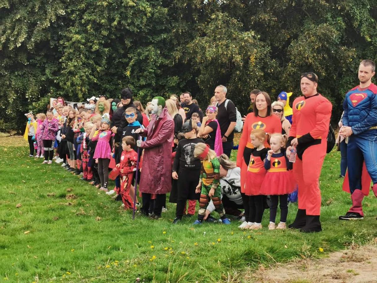 des_smith85's tweet photo. What a great day this was. Superhero fun run to raise money for Forget Me Not Children's Hospice in Huddersfield :) https://t.co/ySqT8s9mWV