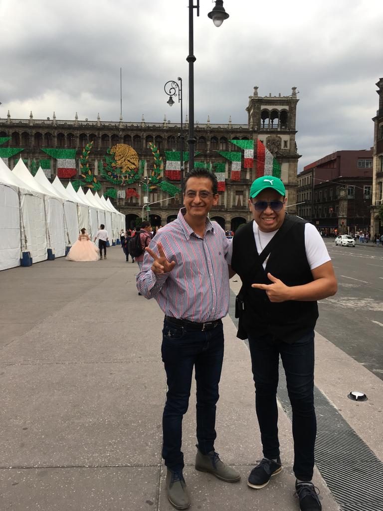 MaxPrez10's tweet photo. Este 19 de noviembre el @gruponiche pondrá a bailar a los trabajadores de @ElSoldeHgo en su evento de fin de año...  Ya el sindicato de esta casa editora cerró trato, ahora afinan trompetas https://t.co/Cvn63NflUy