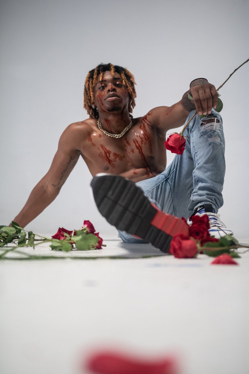 LPCOVERS_'s tweet photo. Saturday's Photoshoot w/ @JayHollowtips 🔥💥 https://t.co/1gtyQUD0Nq
