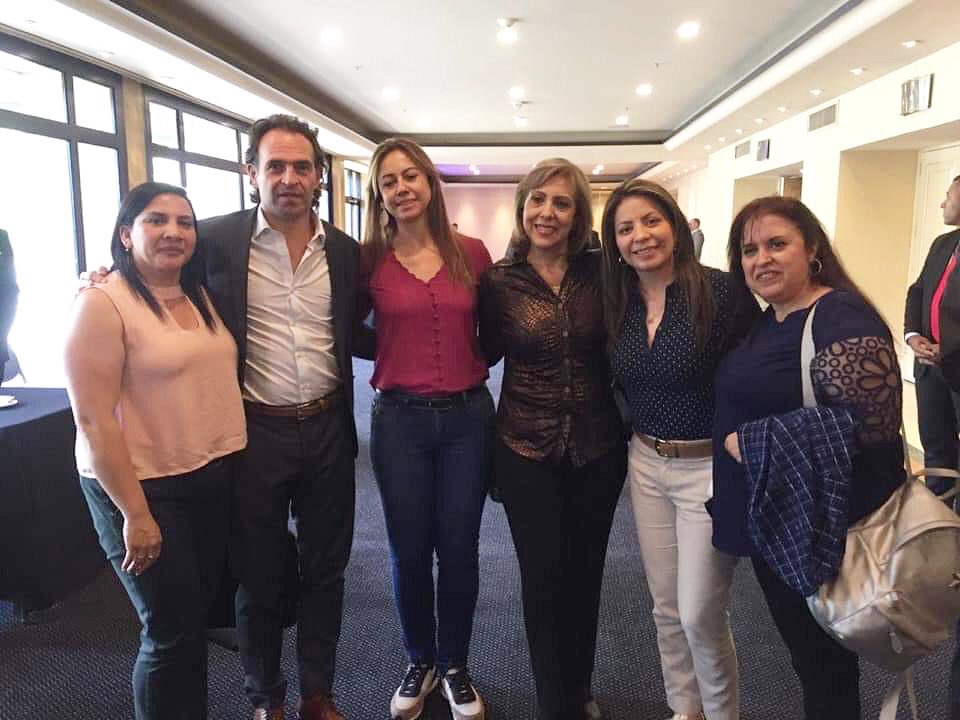 Universidad UNAD tweet media