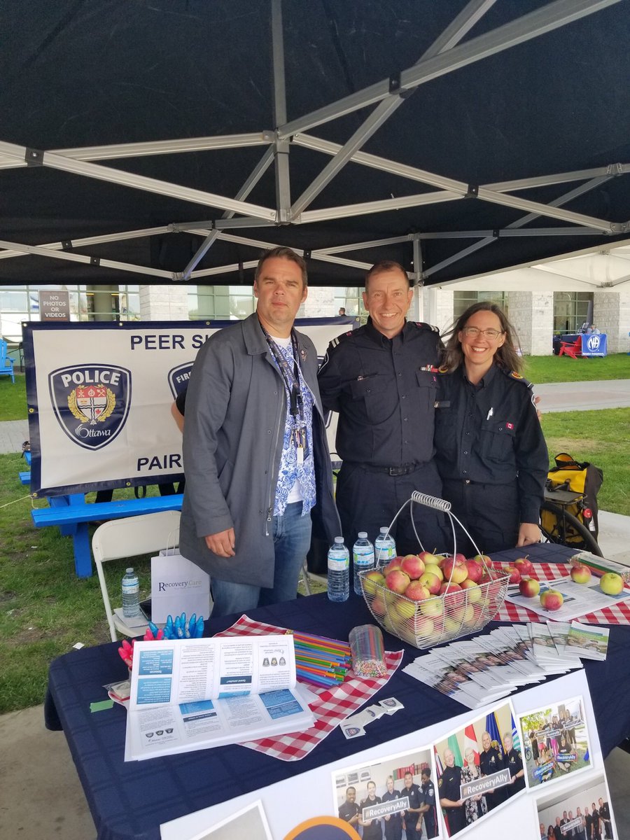 GordGarner1's tweet photo. My personal favorite booth @RDO_JRO @OttawaPolice @OttawaParamedic @OttFire #Help4Helpers #PeerSupport #Leadership #StigmaEndsWithMe #CompassionIsAPractice #CourageHasManyFaces #CommunityEngagement #PeopleFirstLanguage https://t.co/U8kFa5bfpw