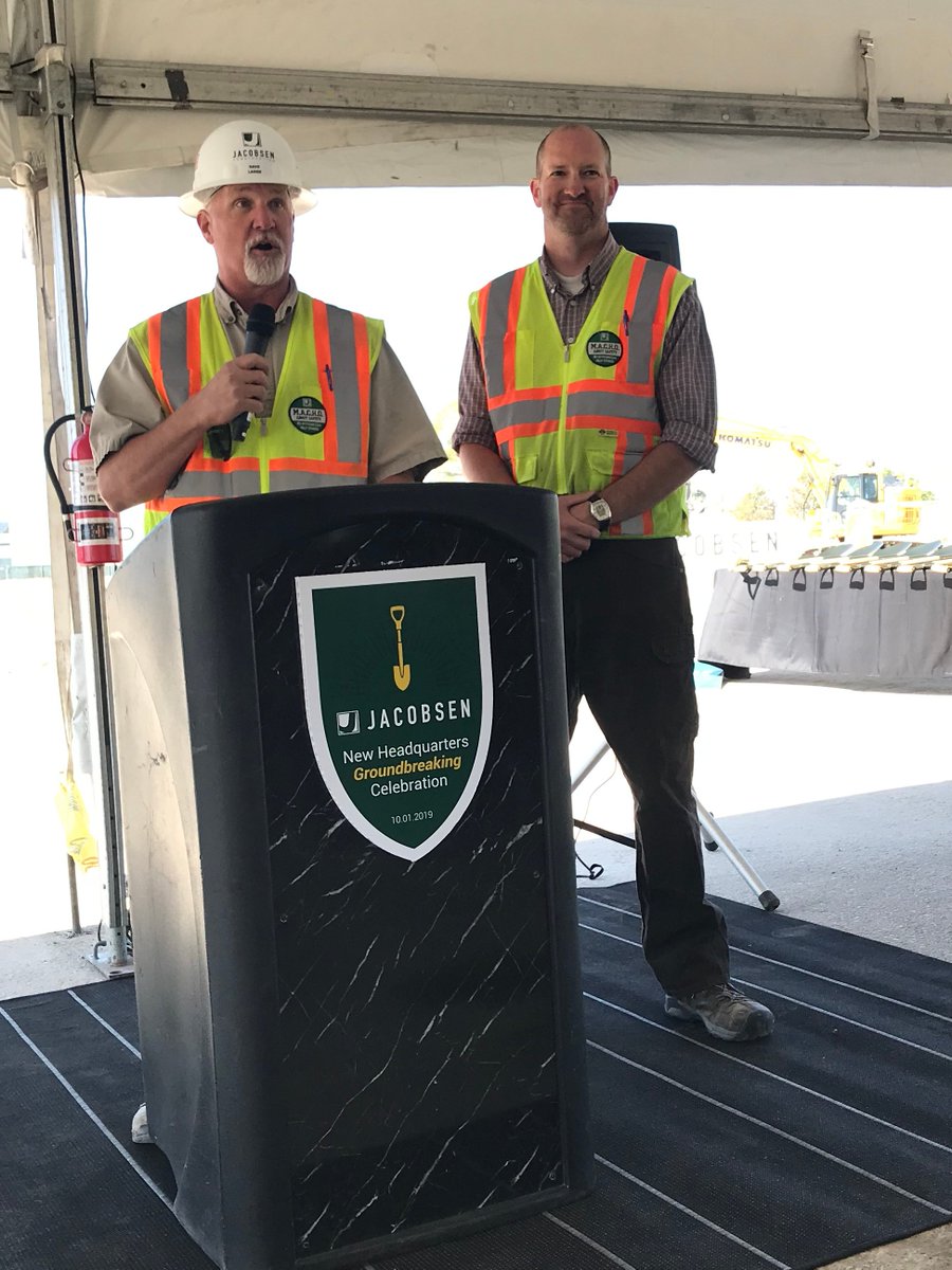 JacobsenBuilds's tweet photo. We know that the rapid economic growth of the state MUST be properly supported. We are readying ourselves to bring an even higher level of excellence to our clients & partners with our expanded headquarters and services. Our new HQ - coming fall of 2020!
#JCCNewHQ #WatchUsBuild https://t.co/MZBYWQlZM4