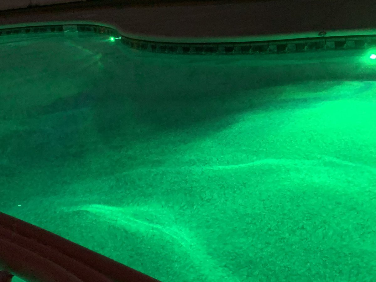 MJsLifeStories's tweet photo. Night swim.. water is super warm!! Love it! #ChangingLights #Pool #NightSwim #FlLife https://t.co/fdOieL5cwH