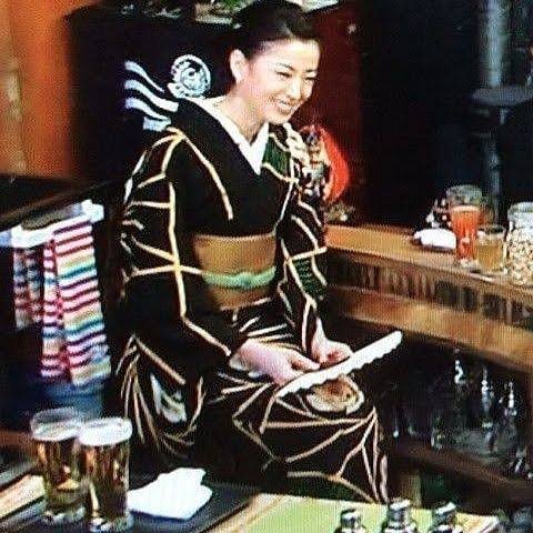 تويتر 座波ケニア 着物服 على تويتر 宮沢りえさんお着物姿 美しすぎて 何食べたらこうなるかな まずツイッターやめるとこからかな T Co Sw9dtyo60k
