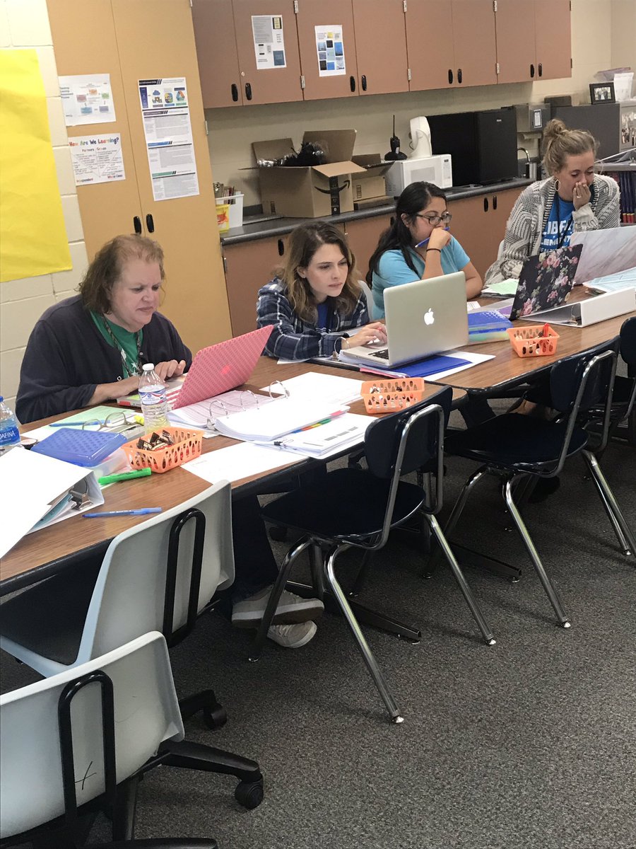 KathyTaylor613's tweet photo. Day one of data digs โ๏ธ. Our 1st & 2nd grade teams analyzed and set goals with MAP & ELPA data. Reflective and growth minded teachers @OPS_Liberty! #opsproud #OPSMAP https://t.co/uTFPkhs2gS