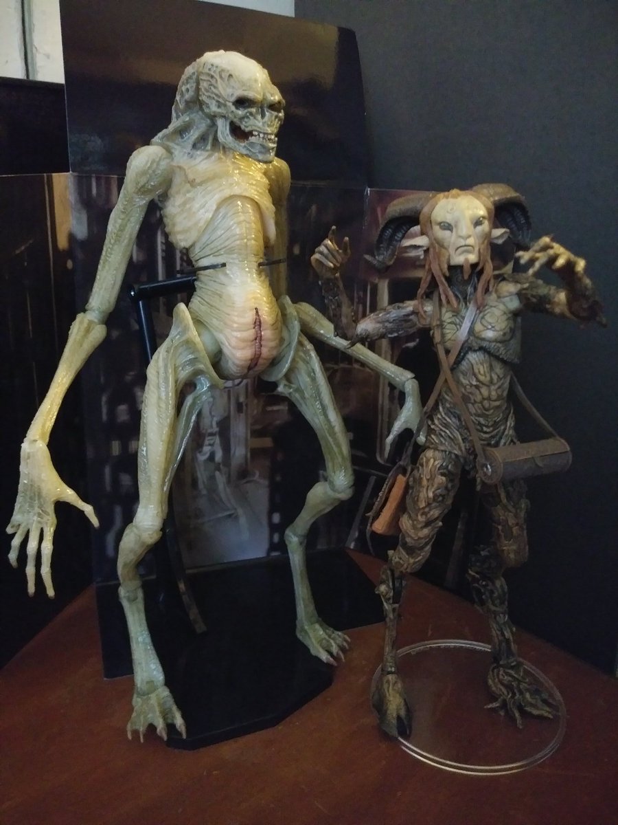BlueBoy8000's tweet photo. "You go that way and I go this way and we get those Predators!" 😁 #Faun &amp; #NewbornAlien #TeamUp https://t.co/dhOc1fvFr4