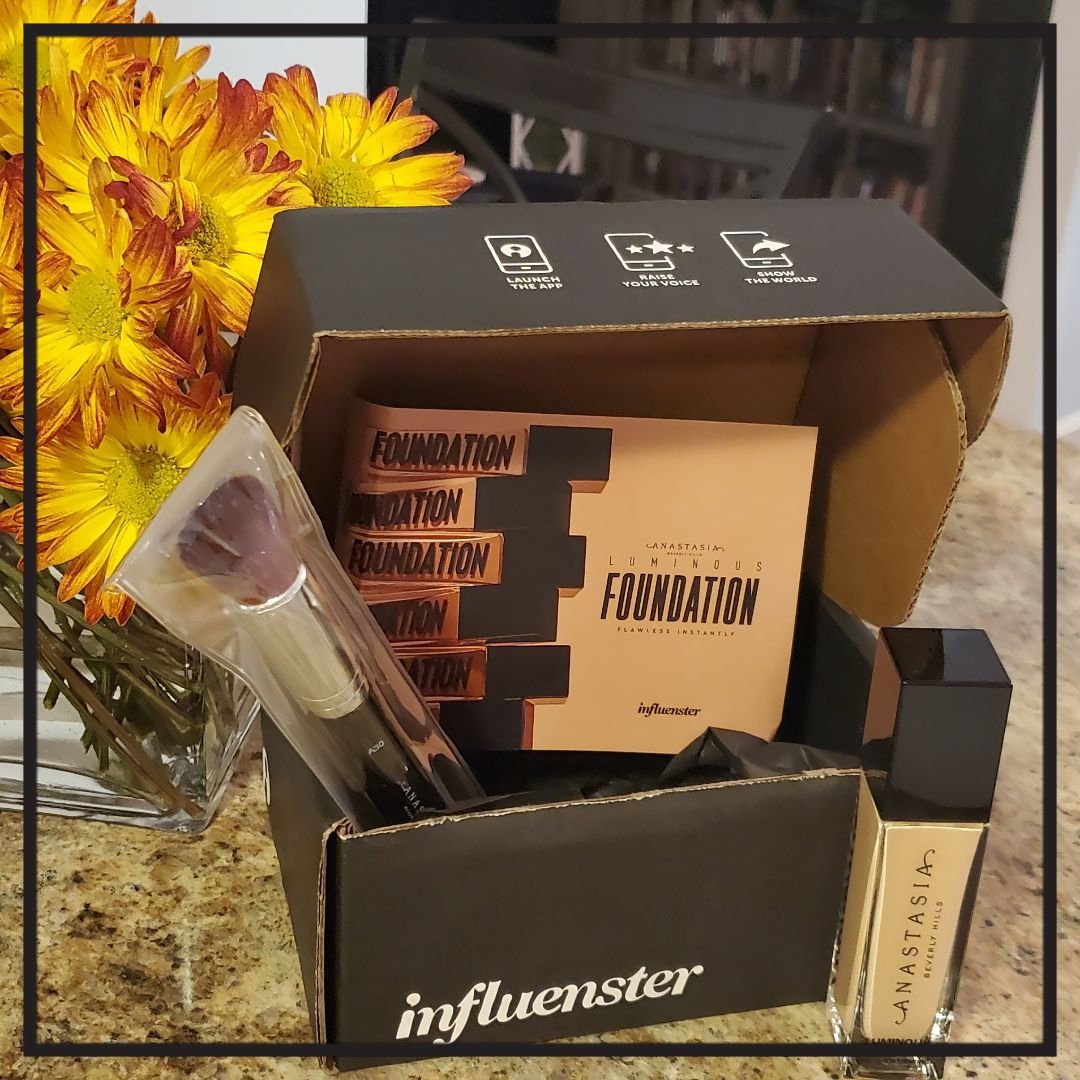 dleah13's tweet photo. Influenster perks... testing out quality products for free. Can't wait to try the Anastasia Beverly Hills luminous foundation. @Influenster @Anastasiabeverlyhills #ABHLUMINOUSFOUNDATION https://t.co/8JN73Jk0QH