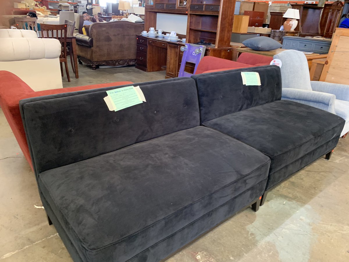 WmsWolveslb's tweet photo. Thank you @HabitatLA for our furniture! We are so jazzed! #giveback #shopRestore to revitalize our communities of learners @SenGonzalez_33 @LongBeachMayor #proudtobelbusd @DrRoshann @eli_lund https://t.co/b4QYHlgSJY