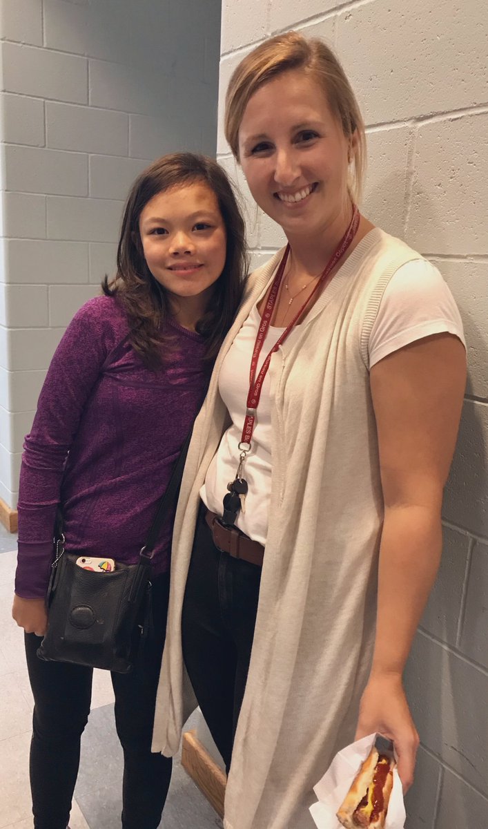farrbabies's tweet photo. Happy little reunion! #swimswimswim #bettafish #beyourself #sheisincredible #inclusiontothemax #whatisworking #newtraditions #AutismAwareness @MrsDeren084 @alcdsb_mart @alcdsb https://t.co/rLIrCIakPQ