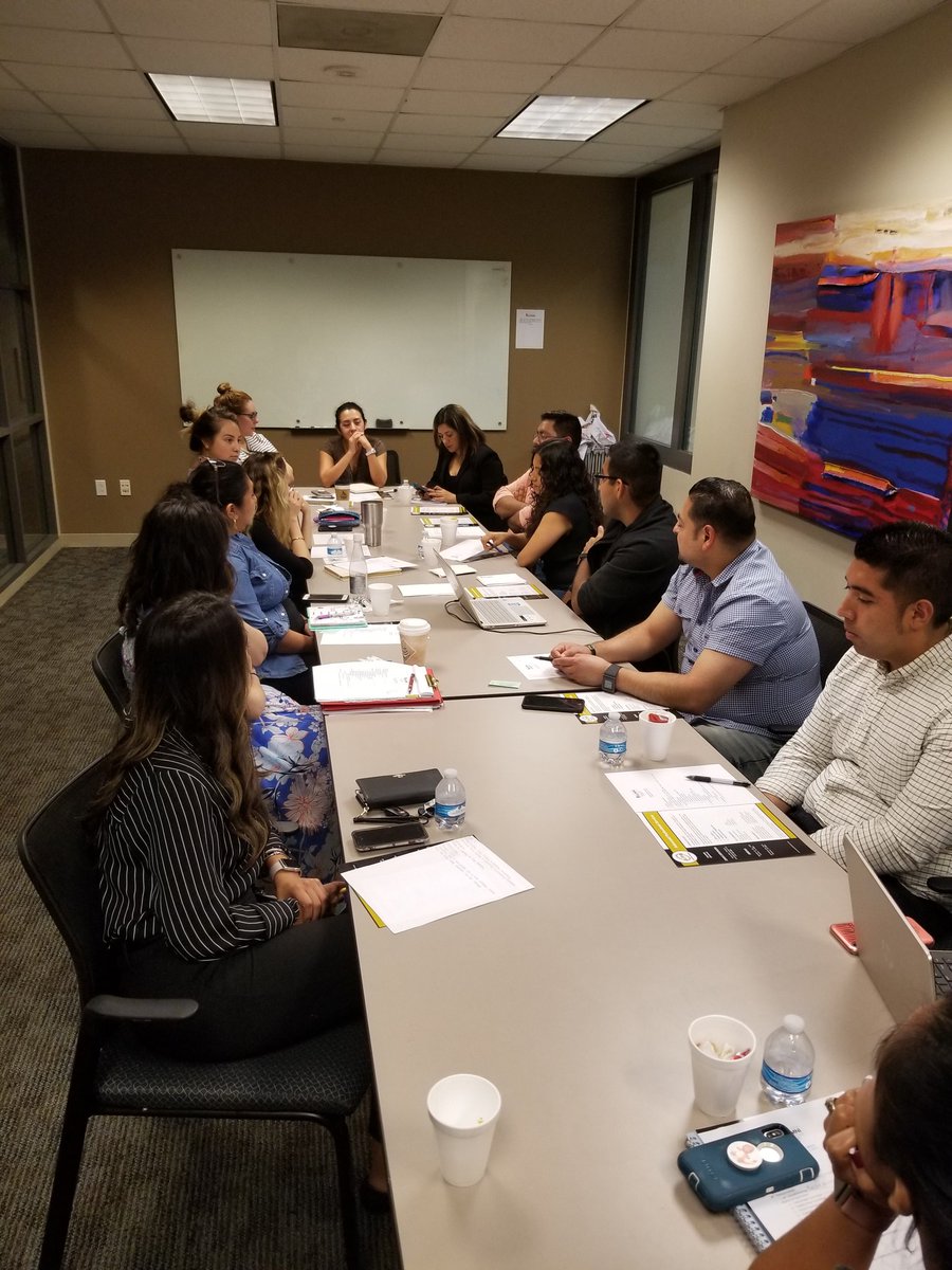 houston_pumas's tweet photo. The @UHHispanicAlum having their monthly meeting this evening. Going over Lotería Night, Fashion Show, Soccer Tournament, and others. Stay tuned and watch our feed for updates! @houstonalumni
#AlumniAssociation #UniversityofHouston #GoCoogs #GoCoogsGo https://t.co/Zm0tfs1faY