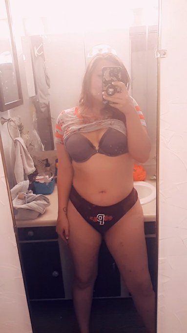 Add my premium snapchat for $10 PayPal-annab1900 Cashapp-annielove1900 https://t.co/c0tbKgJN8O