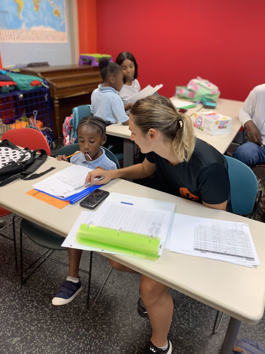 HomeTeamMiami's tweet photo. Shaping todayโs youth for a better tomorrow! ๐ค๐๐๐
@JrOrangeBowl @BBBSMiami @MPD_PAL
#JoinTheHomeTeam #TheHomeTeamMiami #dreambig #payitforward #service #wellness #children #givingback #education #philanthropy #volunteer #socialresponsibility #mentoring #nonprofitorganization https://t.co/zwiMvO2Vub
