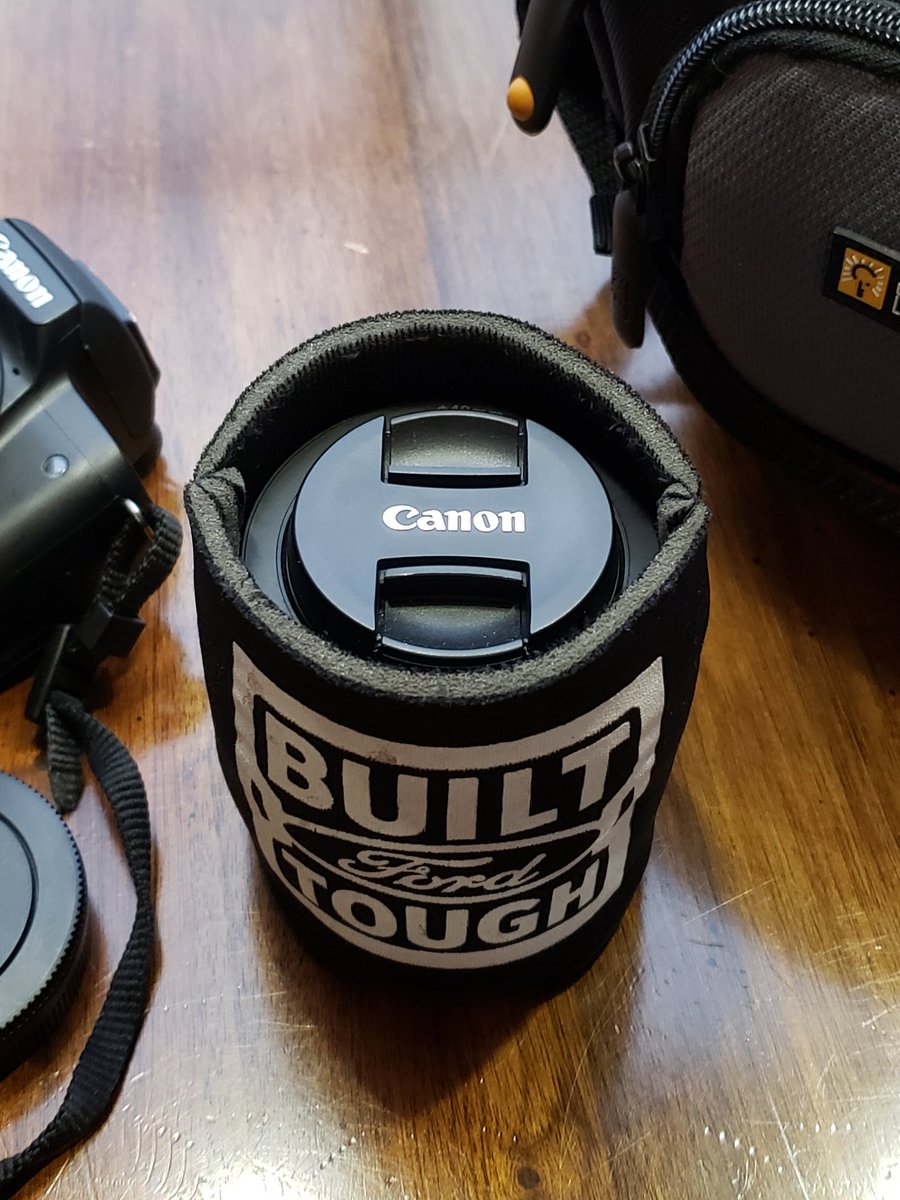 DillionMuirhead's tweet photo. @petermckinnon 
here's a lens hack that you'd approve of... https://t.co/Y5ChhcuTiV
